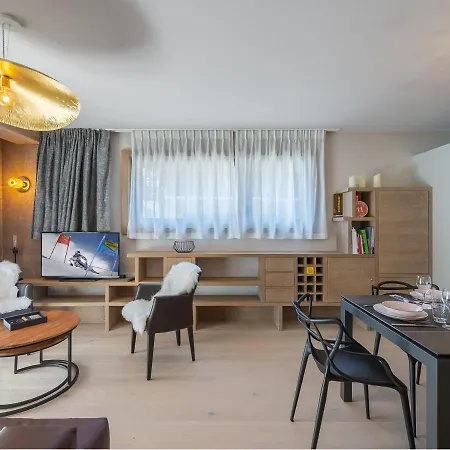 A Rochebrune Avec Piscine, Sauna Et Proximite Centre - Fr-1-569-29 Apartment