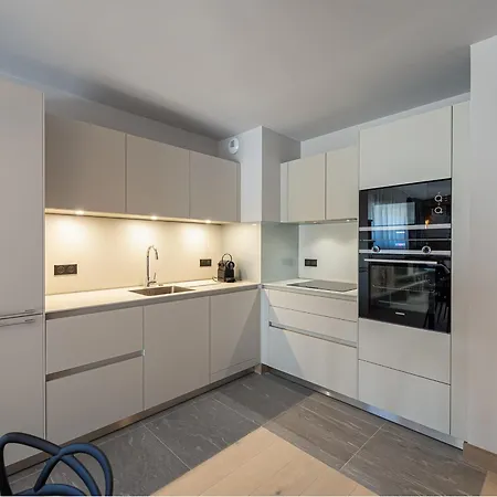 A Rochebrune Avec Piscine, Sauna Et Proximite Centre - Fr-1-569-29 Megève