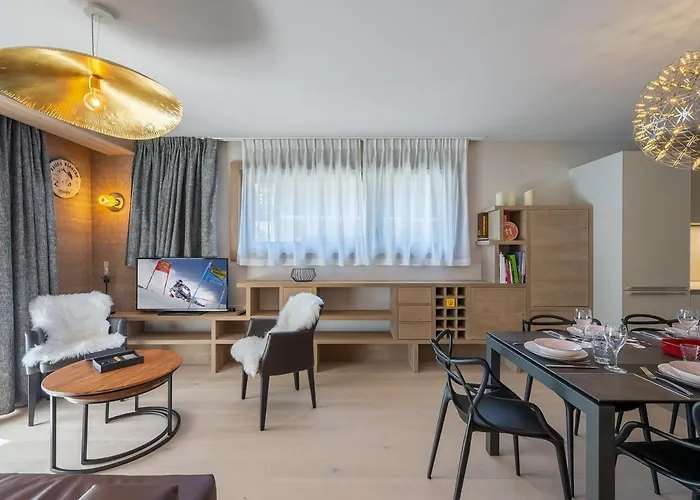 A Rochebrune Avec Piscine, Sauna Et Proximite Centre - Fr-1-569-29 شقة