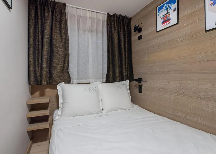 A Rochebrune Avec Piscine, Sauna Et Proximite Centre - Fr-1-569-29 شقة